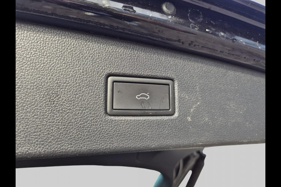 Volkswagen Tiguan 1.4 TSI eHybrid R-Line Business+ | panoramadak | IQ.Light | Virtual Cockpit |