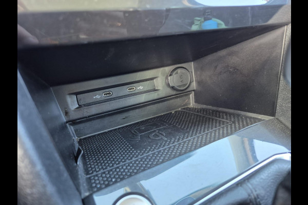 Volkswagen Tiguan 1.4 TSI eHybrid R-Line Business+ | panoramadak | IQ.Light | Virtual Cockpit |