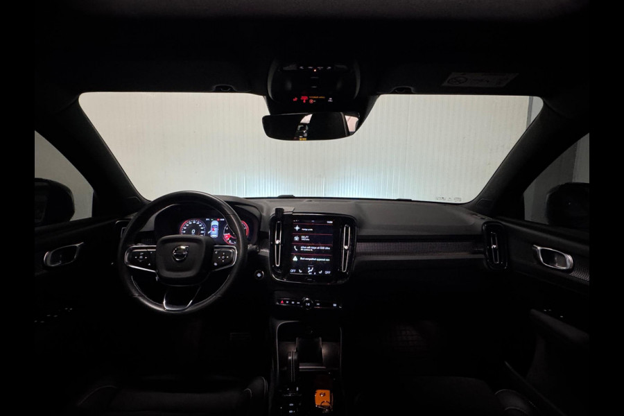 Volvo XC40 1.5 T3 Business Pro | PANO | NARDO GREY | CAMERA | LED