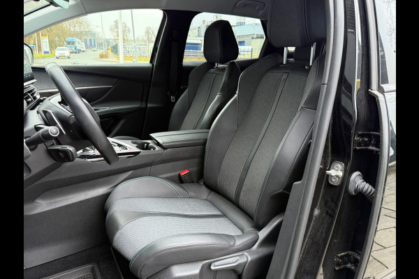 Peugeot 3008 BWJ 2022 | 1.6 HYbrid4 300PK Blue Allure | TREKHAAK | LEDER/STOF | CAMERA A | CLIMA | NAVI | CARPLAY | STOELVERW | PDC 2X |