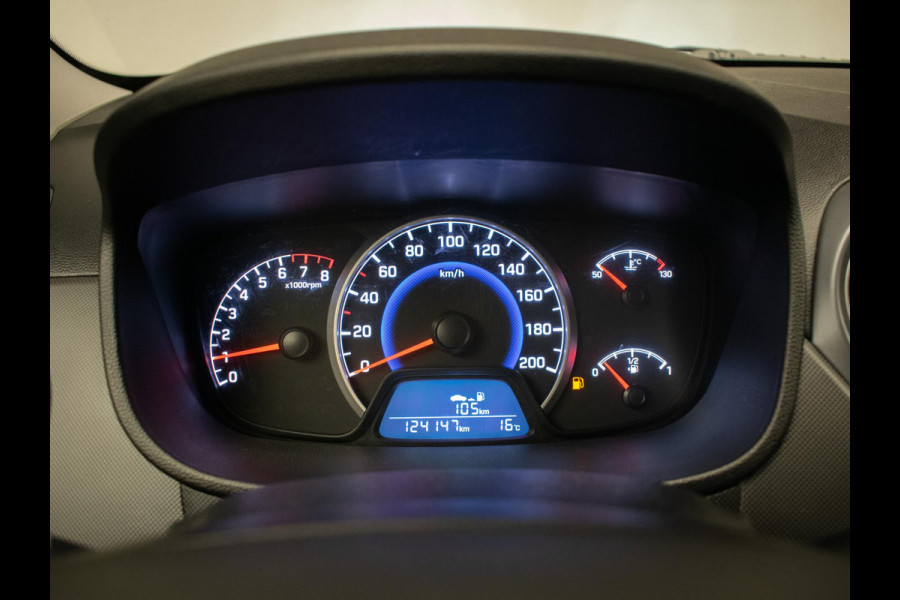 Hyundai i10 1.0i Comfort Sport (CRUISE,BLUETOOTH,ELEKTRISCH PAKKET,LED,AIRCO,SPORTSTOELEN,NIEUWE APK,NETTE STAAT)