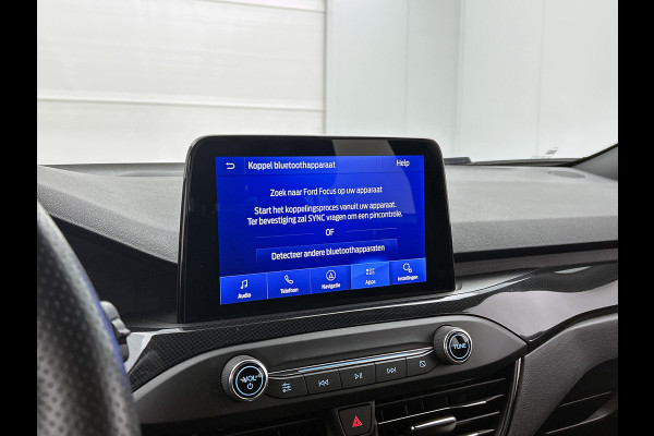 Ford FOCUS Wagon 1.0 EcoBoost Hybrid ST Line Business (NAVIGATIE, CAMERA. B&O, PDC, 1e EIGENAAR, GOED ONDERHOUDEN)