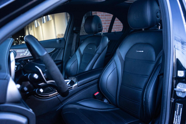 Mercedes-Benz C-Klasse AMG 63 S Pano / Burmester / Memory