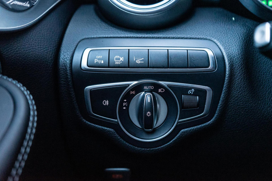 Mercedes-Benz C-Klasse AMG 63 S Pano / Burmester / Memory