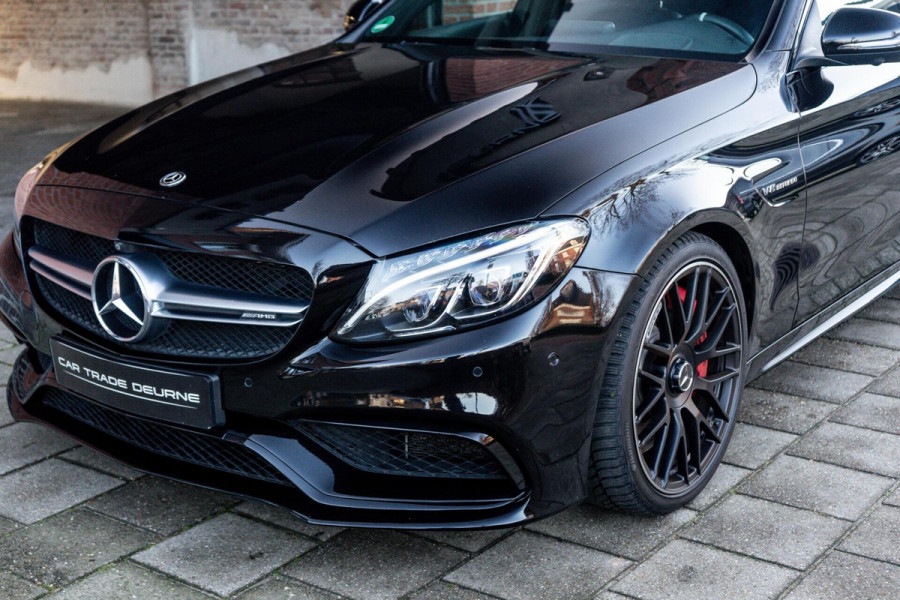 Mercedes-Benz C-Klasse AMG 63 S Pano / Burmester / Memory