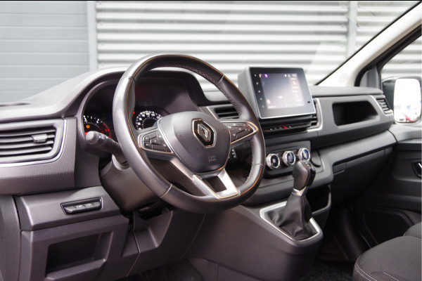Renault Trafic 2.0 dCi L2 Luxe 170PK AUT. LED, 2X SCHUIFDEUR, STOELVERWARMING, TREKHAAK, CAMERA, NAVI, CRUISE, CLIMA, PARKEERSENSOREN, NL AUTO,