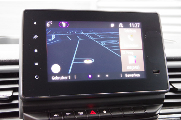 Renault Trafic 2.0 dCi L2 Luxe 170PK AUT. LED, 2X SCHUIFDEUR, STOELVERWARMING, TREKHAAK, CAMERA, NAVI, CRUISE, CLIMA, PARKEERSENSOREN, NL AUTO,