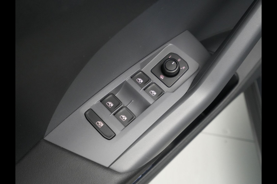 Volkswagen T-Cross 1.0 TSI 95pk Life Navigatie Acc Led Carplay