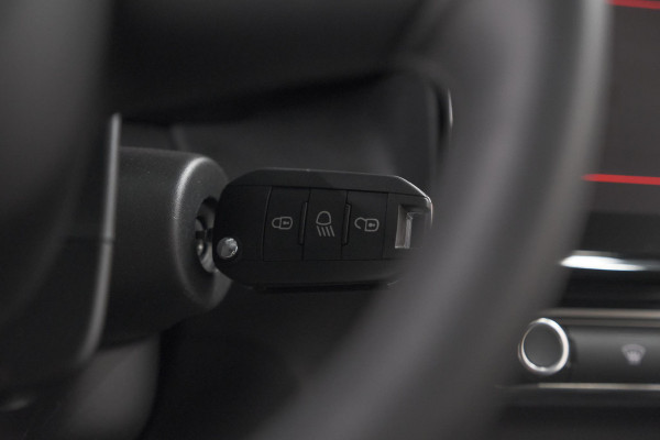 Citroën C3 Aircross PureTech 130 EAT6 Max | Parkeersensoren | Stoelverwarming | Apple Carplay | 16 Inch Lichtmetalen Velgen