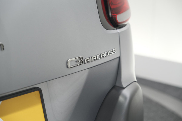 Citroën C3 Aircross PureTech 130 EAT6 Max | Parkeersensoren | Stoelverwarming | Apple Carplay | 16 Inch Lichtmetalen Velgen