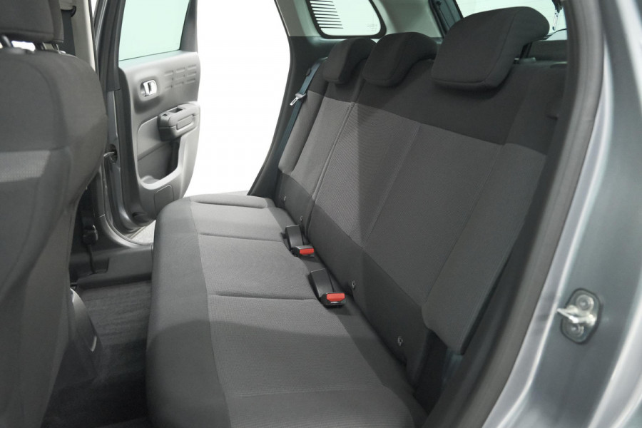 Citroën C3 Aircross PureTech 130 EAT6 Max | Parkeersensoren | Stoelverwarming | Apple Carplay | 16 Inch Lichtmetalen Velgen