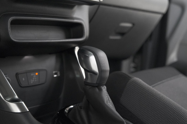 Citroën C3 Aircross PureTech 130 EAT6 Max | Parkeersensoren | Stoelverwarming | Apple Carplay | 16 Inch Lichtmetalen Velgen