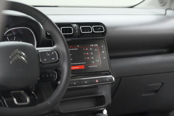 Citroën C3 Aircross PureTech 130 EAT6 Max | Parkeersensoren | Stoelverwarming | Apple Carplay | 16 Inch Lichtmetalen Velgen