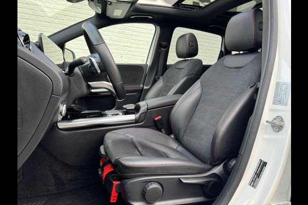 Mercedes-Benz B-Klasse 200 AMG Night pakket Premium Plus Camera Cruise Clima Elektrische a-klep Led