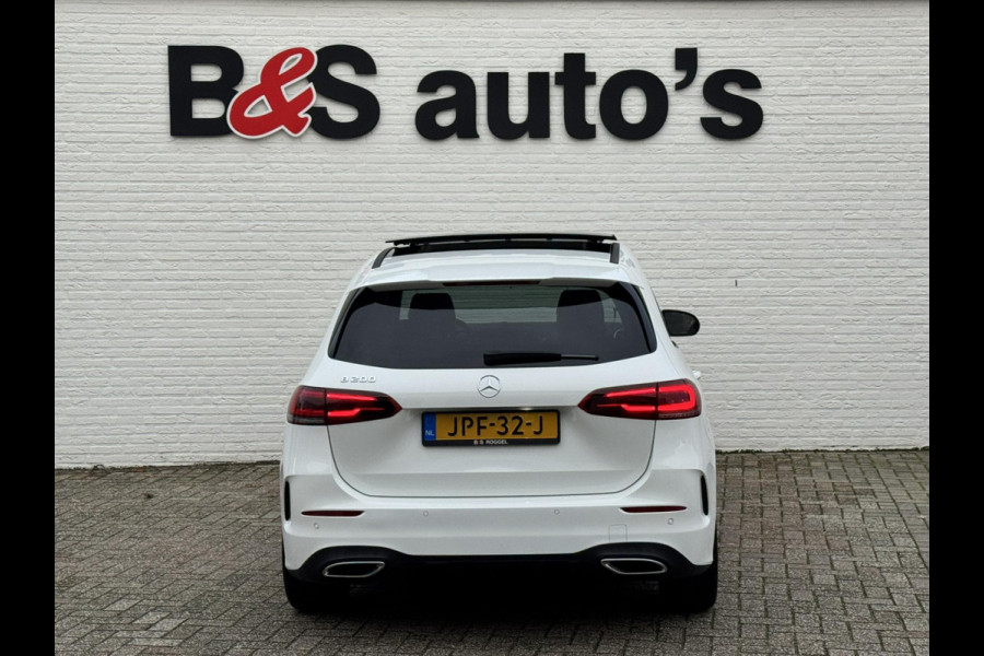 Mercedes-Benz B-Klasse 200 AMG Night pakket Premium Plus Camera Cruise Clima Elektrische a-klep Led