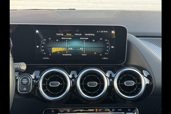 Mercedes-Benz B-Klasse 200 AMG Night pakket Premium Plus Camera Cruise Clima Elektrische a-klep Led