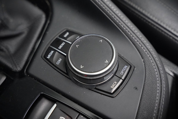 BMW X1 sDrive18i High Executive X Line | Panoramadak | Harman Kardon | Parkeersensoren | Head-Up Display | Leer | Stoelverwarming | Navigatie | Camera | Automaat | Digitale Tellers | Keyless | LED | Cruise Control |