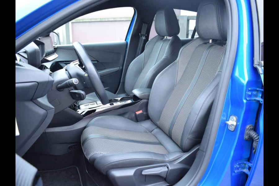 Peugeot e-208 EV GT 50 kWh ACHTERUITRIJCAMERA MET SENSOREN | NAVI & CARPLAY | E.C.C. |