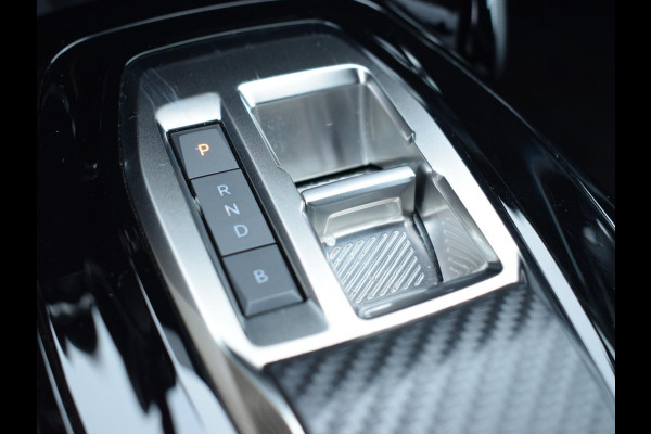 Peugeot e-208 EV GT 50 kWh ACHTERUITRIJCAMERA MET SENSOREN | NAVI & CARPLAY | E.C.C. |