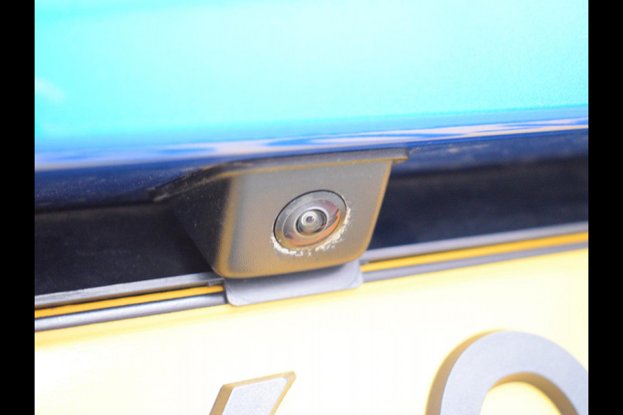 Peugeot e-208 EV GT 50 kWh ACHTERUITRIJCAMERA MET SENSOREN | NAVI & CARPLAY | E.C.C. |
