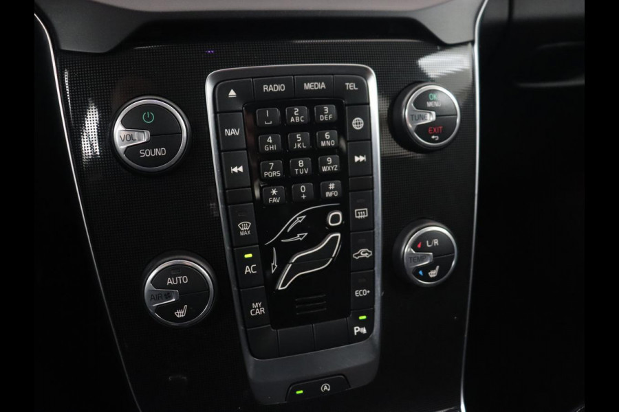 Volvo V40 1.5 T2 Polar+ | Automaat | Stoelverwarming | Full LED | Navigatie | Parkeerhulp | Climate control | Bluetooth | Cruise control