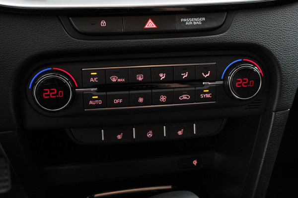 Kia ProCeed 1.6 T-GDI 204pk DCT GT Navigatie Camera JBL Stoel en stuurverwarming |Electrisch bedienbare achterklep Led