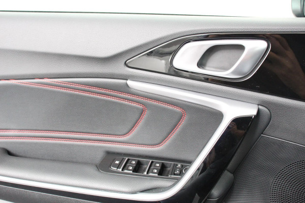 Kia ProCeed 1.6 T-GDI 204pk DCT GT Navigatie Camera JBL Stoel en stuurverwarming |Electrisch bedienbare achterklep Led