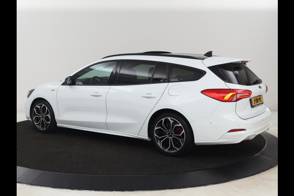 Ford Focus 1.5 EcoBoost ST Line X | Panoramadak | Half leder | Stoel & stuurverwarming | Adaptive cruise | Camera | Park Assist | Keyless | Navigatie | Dodehoek detectie | Full LED | Climate control