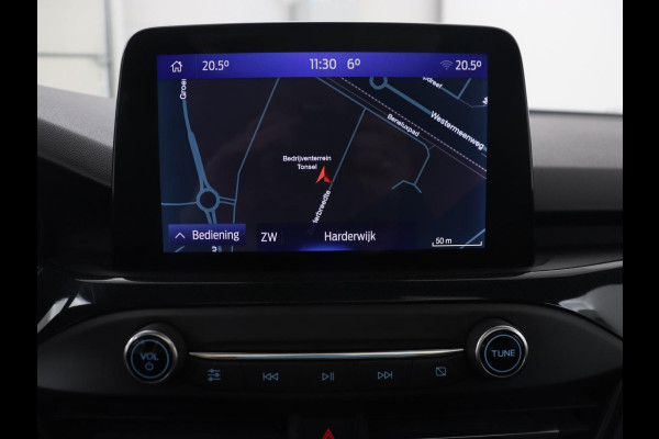 Ford Focus 1.5 EcoBoost ST Line X | Panoramadak | Half leder | Stoel & stuurverwarming | Adaptive cruise | Camera | Park Assist | Keyless | Navigatie | Dodehoek detectie | Full LED | Climate control