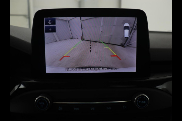 Ford Focus 1.5 EcoBoost ST Line X | Panoramadak | Half leder | Stoel & stuurverwarming | Adaptive cruise | Camera | Park Assist | Keyless | Navigatie | Dodehoek detectie | Full LED | Climate control