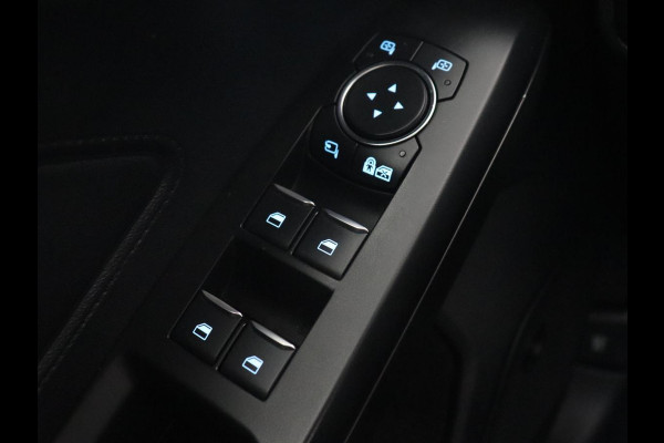 Ford Focus 1.5 EcoBoost ST Line X | Panoramadak | Half leder | Stoel & stuurverwarming | Adaptive cruise | Camera | Park Assist | Keyless | Navigatie | Dodehoek detectie | Full LED | Climate control