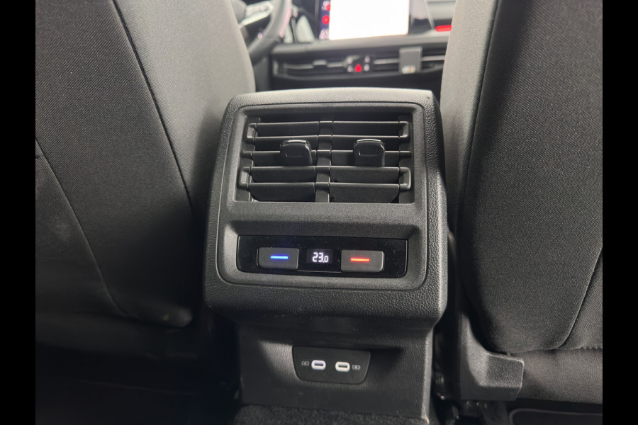 Volkswagen Golf 1.4 eHybrid GTE (INCL-BTW) *PANO | NAVI | CRUISE | VIRTUAL | 18 INCH ALU*