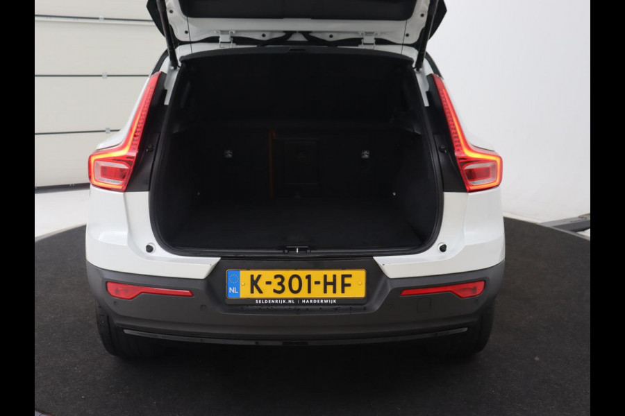 Volvo XC40 Recharge P8 AWD R Design | Panoramadak | Leder | 360 Camera | Stoelverwarming | Harman/Kardon | Memory | Carplay | Adaptive cruise | Keyless | Navigatie | Full LED