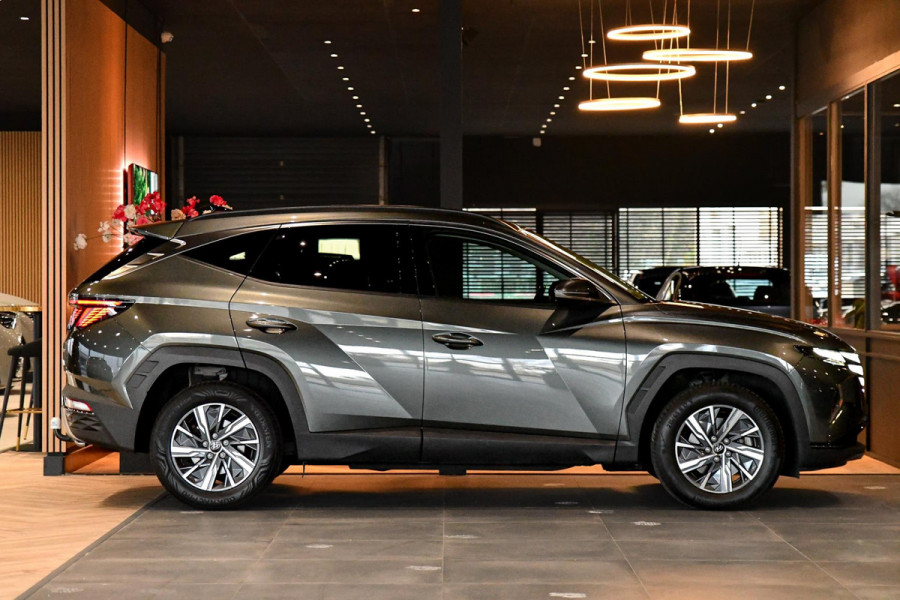 Hyundai Tucson 1.6 T-GDI HEV Comfort. ACC, Camera, Trekhaak, Keyless, CarPlay, Sfeer,