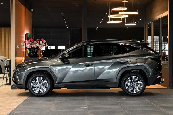 Hyundai Tucson 1.6 T-GDI HEV Comfort. ACC, Camera, Trekhaak, Keyless, CarPlay, Sfeer,