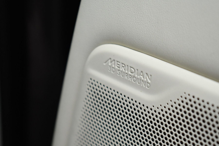 Land Rover Range Rover P510e Autobiography NL-auto | Trekhaak | 2xTV | Alarm5