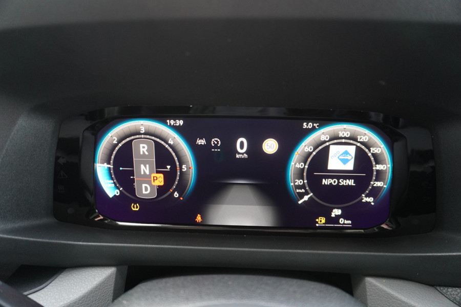 Volkswagen Crafter 35 2.0 TDI 177PK L3H2 Facelift L3H2 Automaat nr. V148 | Airco | Cruise | Navi | Camera