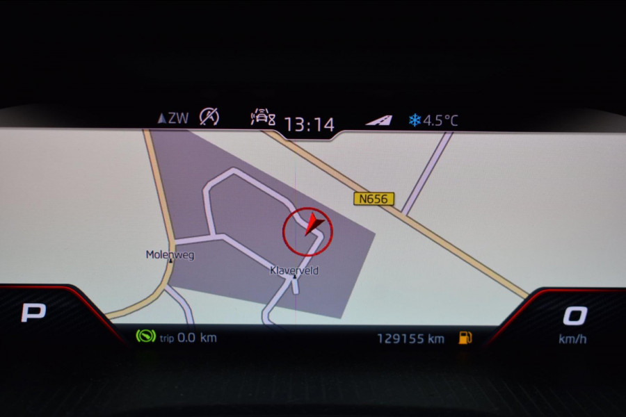 Škoda Karoq 1.5 TSI ACT Sportline | TREKHAAK | CAMERA | NAP | CANTON | APPLE CARPLAY | ANDROID AUTO | VIRTUAL COCKPIT