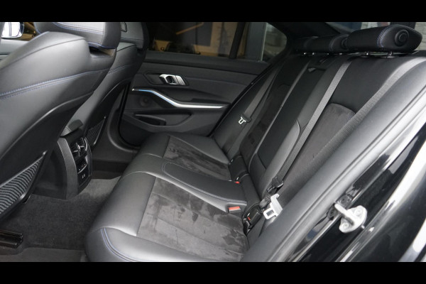 BMW 3-serie 320e M-Sport Shadow Line AUTOMAAT-360 CAMERA-ALCANTARA-AMBIANCE-CARBON-CRUISE-FULL LED-KEYLESS-MEMORY-PANORAMA
