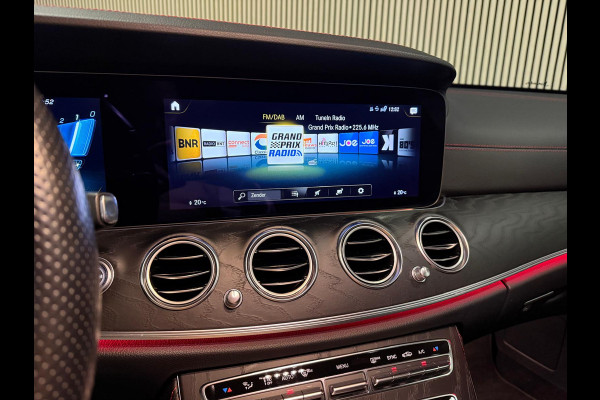Mercedes-Benz E-Klasse Estate AMG 53 4 MATIC-PANORAMA-AIRMATIC-SOUND-CAMERA-TREKHAAK-COMPLEET