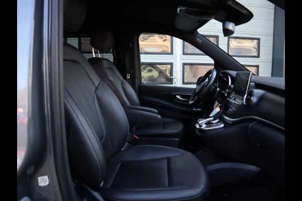 Mercedes-Benz V-Klasse 300d L3 4-MATIC Extra Lang DC 5 Pers - AMG - Trekhaak - ACC
