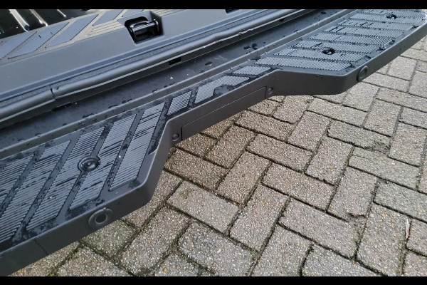 Renault Master 150.35 EURO 6 L3H2 GESLOTEN ZWART METALLIC - 2x ZIJSCHUIFDEUR - V-10-KNG - BPM VRIJ!