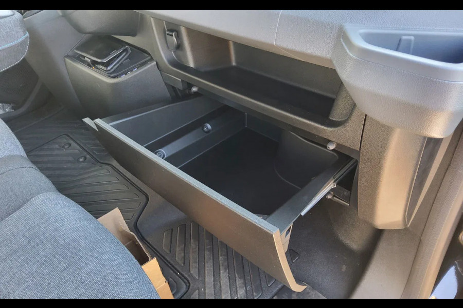 Renault Master 170.35 EURO 6 L3H2 ZWART METALLIC - TREKHAAK - V-45-KNT - BPM VRIJ!