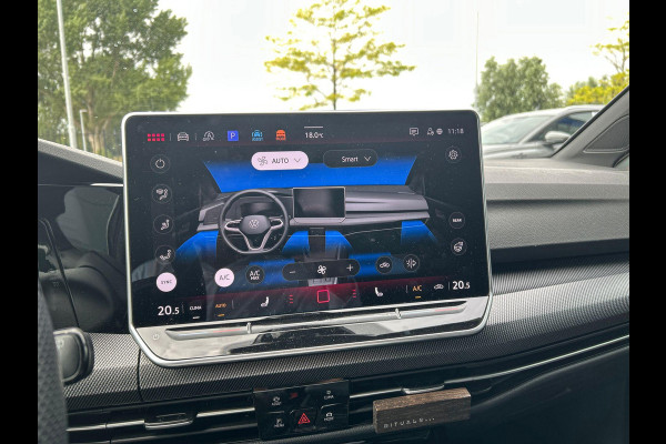 Volkswagen Golf Variant 1.5 eTSI R-Line Edition 115PK DSG | IQ Led | 360 graden camera | Virtual cockpit | Stoelverwarming |