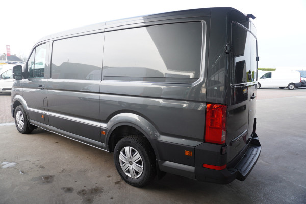 Volkswagen Crafter 35 2.0 TDI 177PK L3H2 Facelift Automaat nr. V130 | Airco | Cruise | Navi | Camera