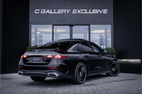 Mercedes-Benz E-Klasse E300 e AMG Line - Origineel NL | Panorama | Passenger Display | Burmester | Memory