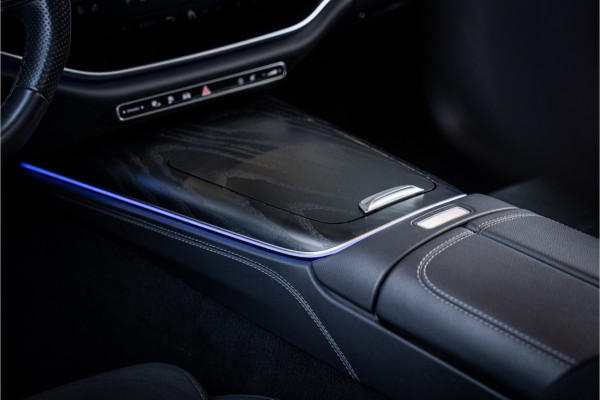 Mercedes-Benz E-Klasse E300 e AMG Line - Origineel NL | Panorama | Passenger Display | Burmester | Memory