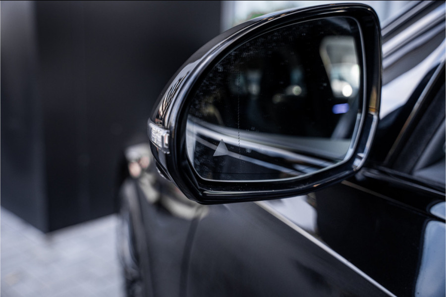 Mercedes-Benz E-Klasse E300 e AMG Line - Origineel NL | Panorama | Passenger Display | Burmester | Memory