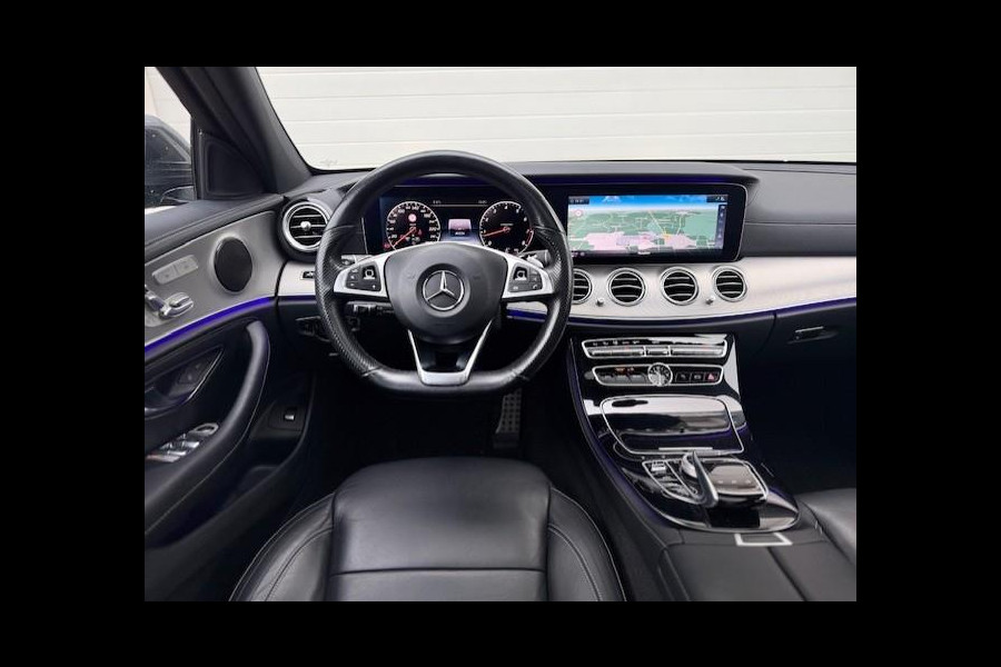 Mercedes-Benz E-Klasse 200 Ambition AMG - Panorama dak -360°