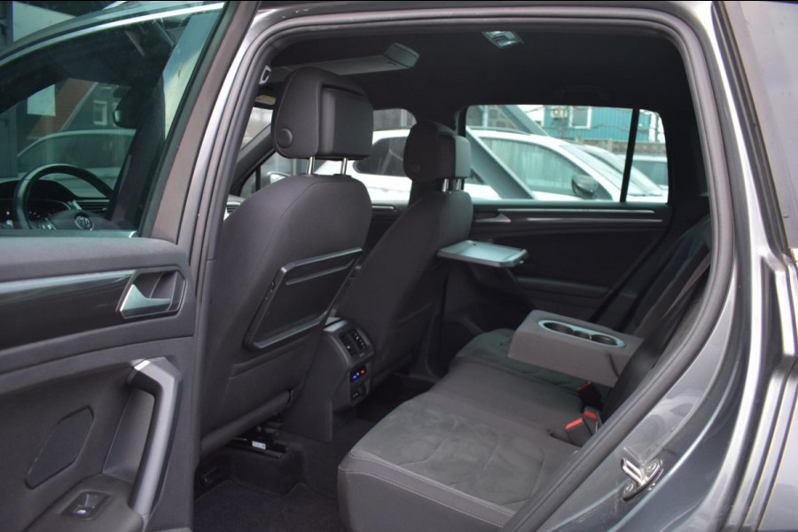 Volkswagen Tiguan 1.5 TSI ACT R-Line | TREKHAAK | NAP | APPLE CARPLAY | ANDROID AUTO | ADAPT. CRUISE CONTROLE | VIRTUAL COCKPIT